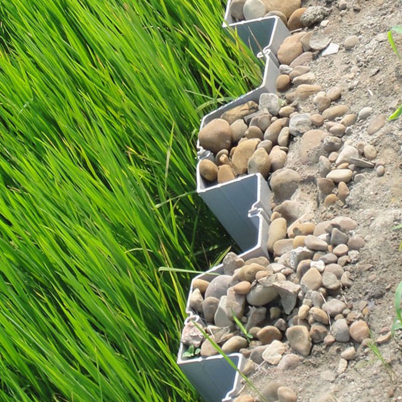 南亞塑鋼板樁可應用於養殖魚池、水土保持。